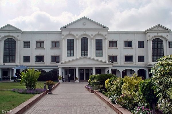 IQRA University